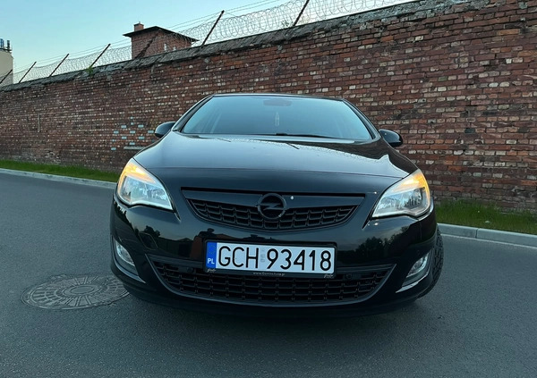 Opel Astra cena 22300 przebieg: 189300, rok produkcji 2010 z Chojnice małe 379